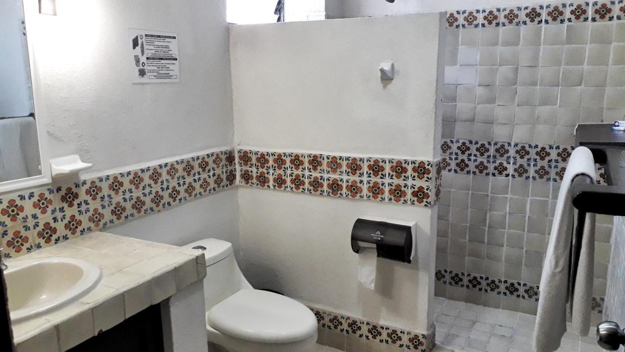 Solimar Inn Suites Zihuatanejo Eksteriør billede