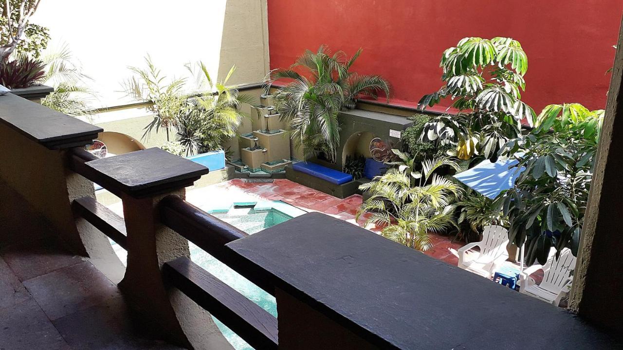 Solimar Inn Suites Zihuatanejo Eksteriør billede